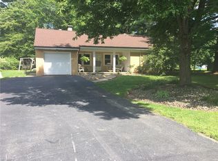 430 Willow Dr NE, Warren, OH