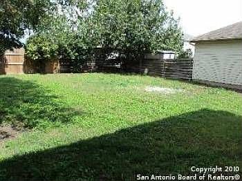 3rd image of 9723 Kashmir Dr
