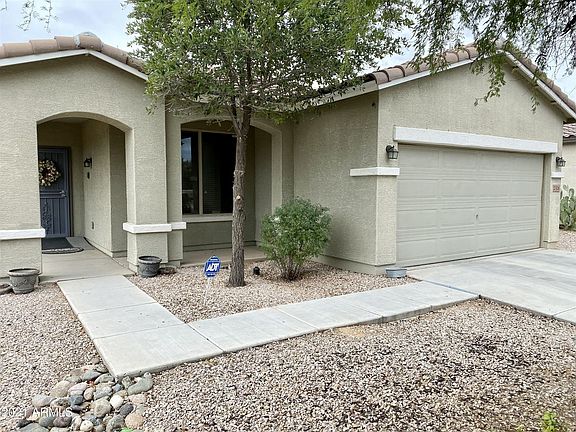 2nd image of 2326 S 100th Ln