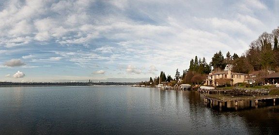 Enjoy 180+ degree views from this choice Gold Coast location. (Looking north)