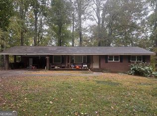 9177 Woodhaven Dr NW, Covington, GA 30014