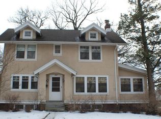 2107 Greenwood Dr SE, Cedar Rapids, IA 52403