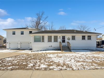 2262 C St SW, Cedar Rapids, IA, 52404