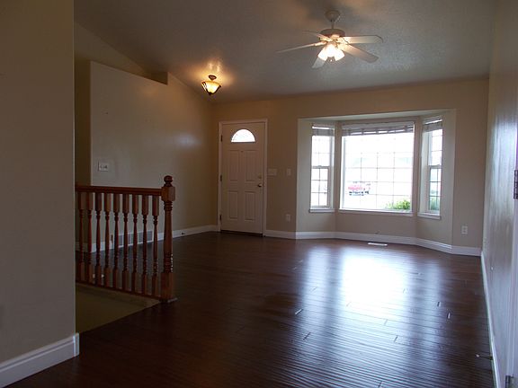 3rd image of 4343 E Birchwood Cir