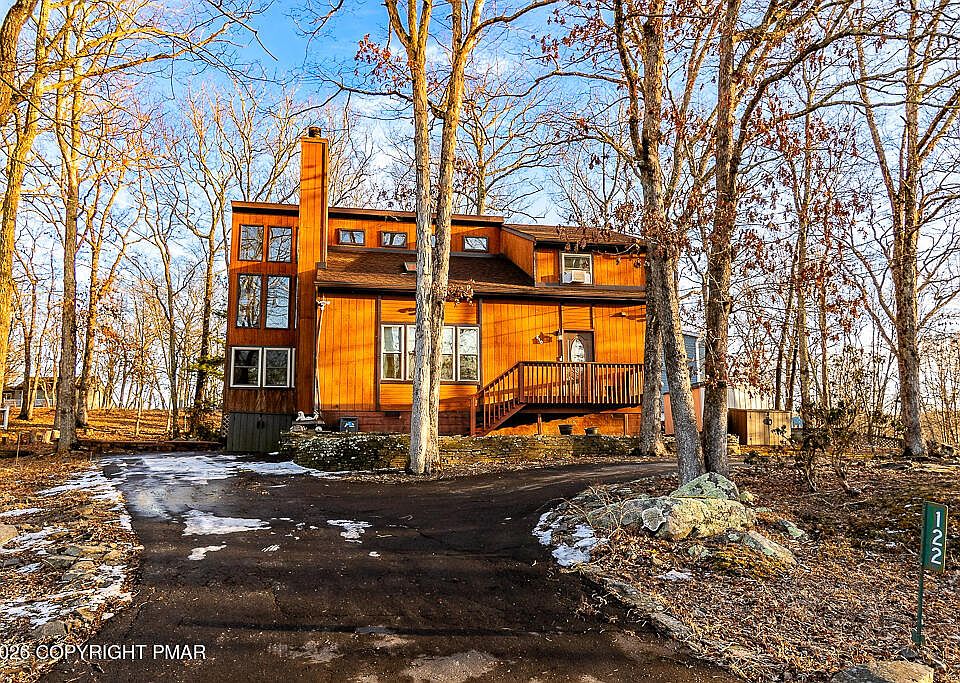 1st image of 122 Dover Dr