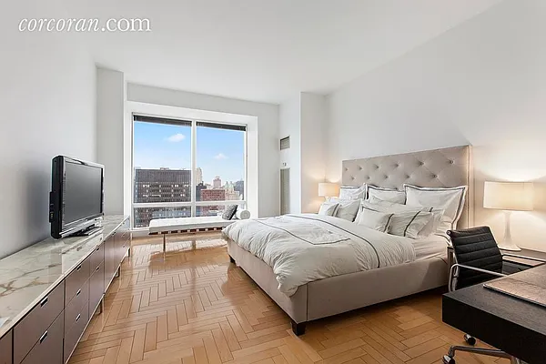 Sold by Corcoran | media 4