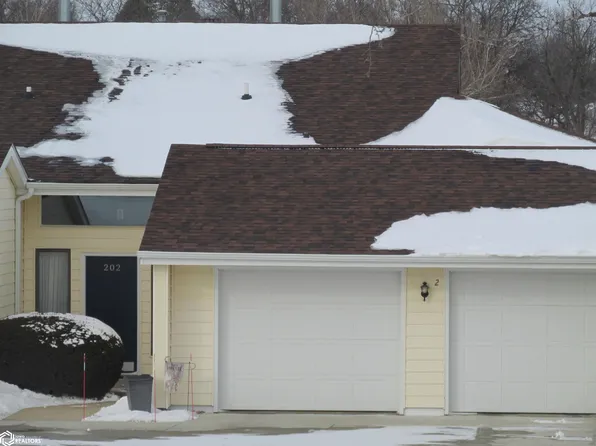 202 E 22nd St APT 2, Atlantic, IA 50022