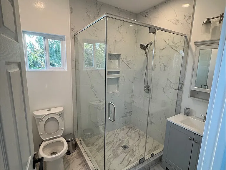 14134 Califa St — Photo 15