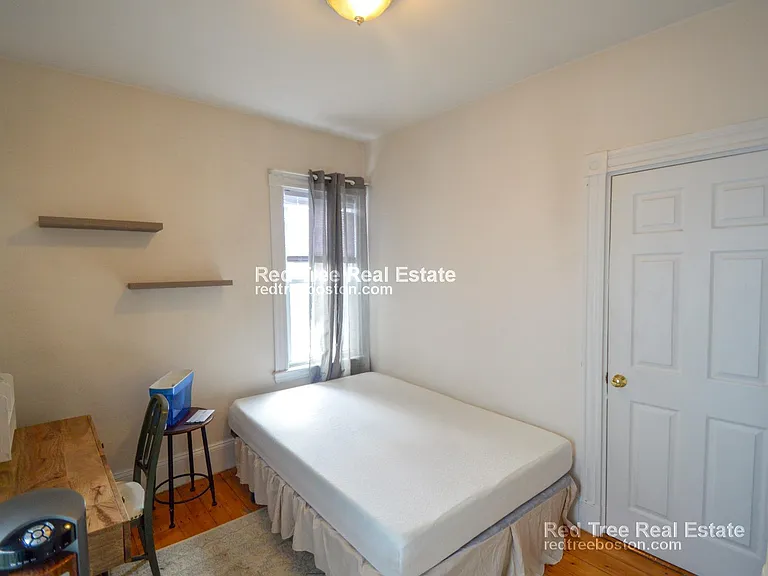201 Hillside St #1A — Photo 5