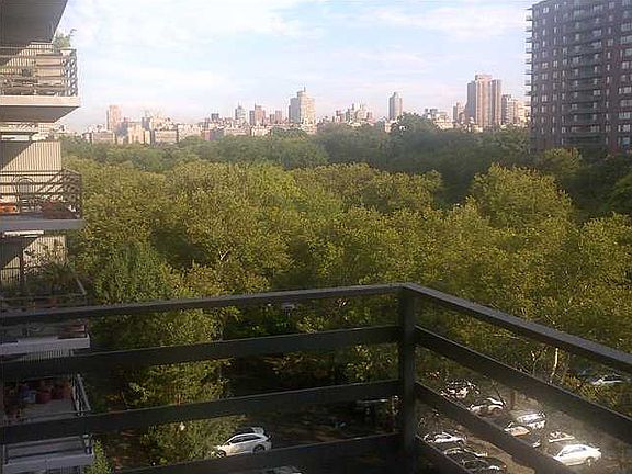 4th image of 392 Central Park W APT 8A