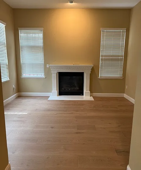 Royal Creek Ct — Photo 2