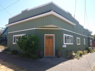 4327 SW Brandon St, Seattle, WA 98136