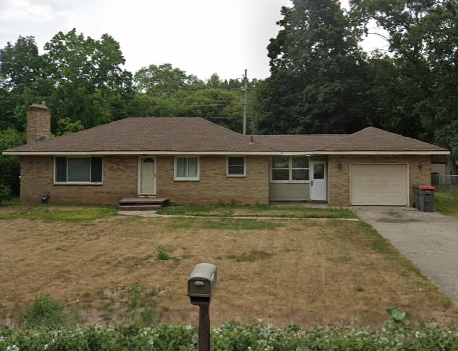 1st image of 2490 Bristolwood Dr NW
