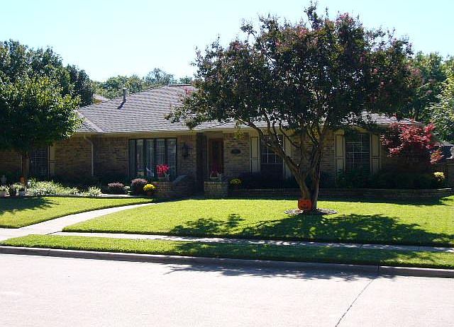 1st image of 524 Harvest Glen Dr