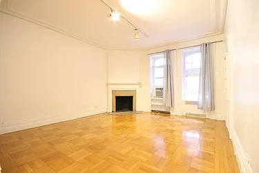 Rented by Dynamik Realty