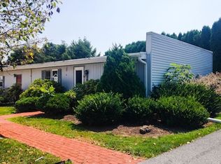 742 Newport Ave APT 5, Gap, PA 17527