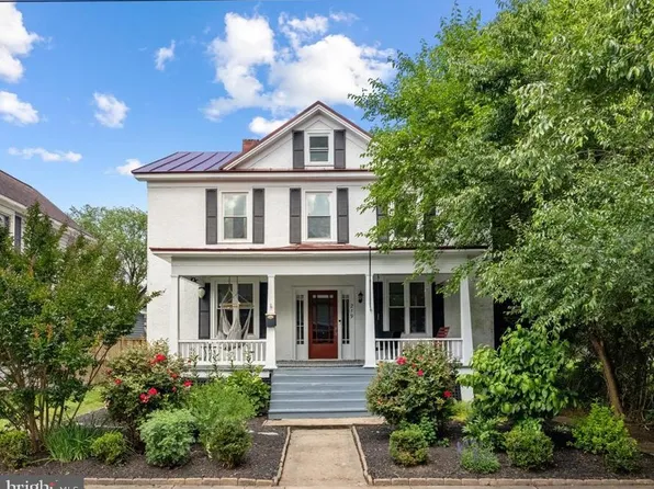 219 Church St, Front Royal, VA 22630