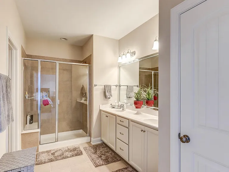 329 Acorn Hollow Pl — Photo 13