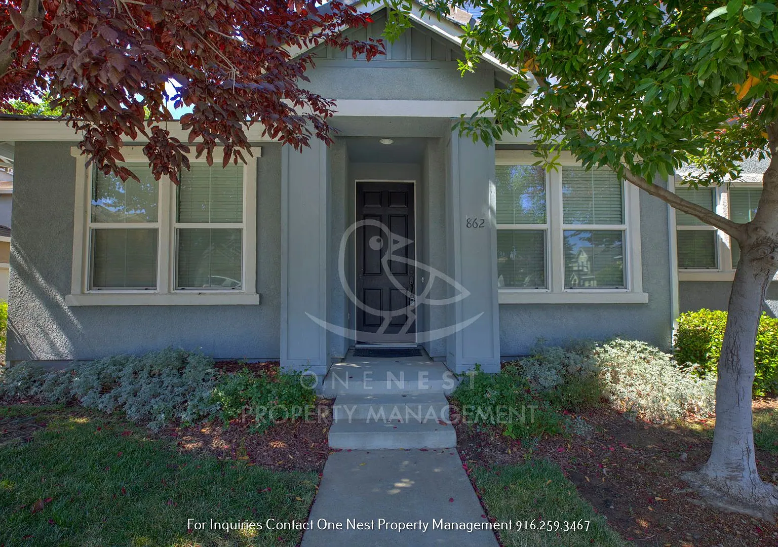 Stunning 3 bedroom 3 bathroom Lincoln Crossing home — Photo 3