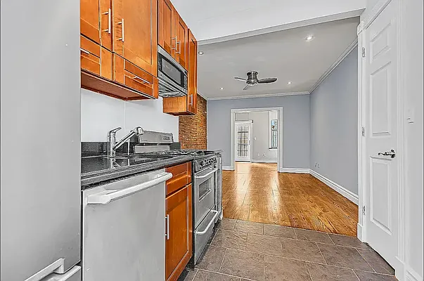 Rented by REAL New York | media 2