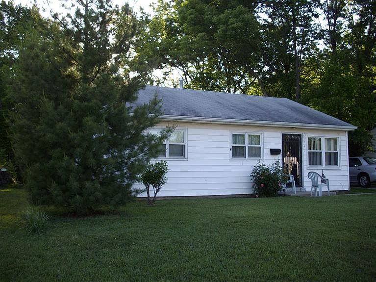 1st image of 3941 Brumbaugh Blvd