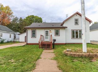 321 14th Ave N, Wisconsin Rapids, WI 54495