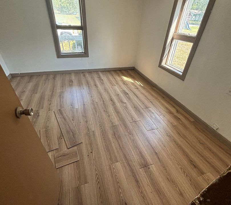 1st image of 1602 Park St