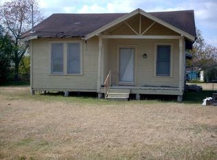 1011 Owens St, Victoria, TX 77901