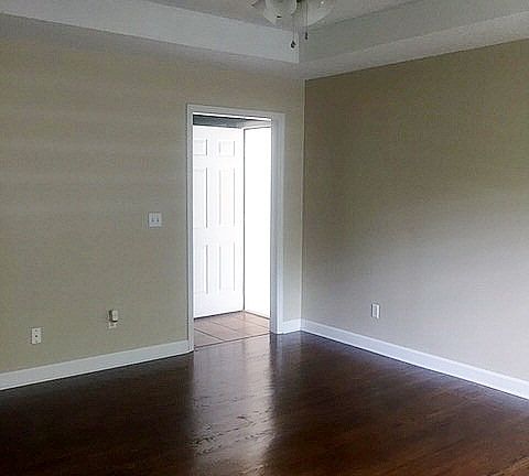 2nd image of 354 Hickory Dr