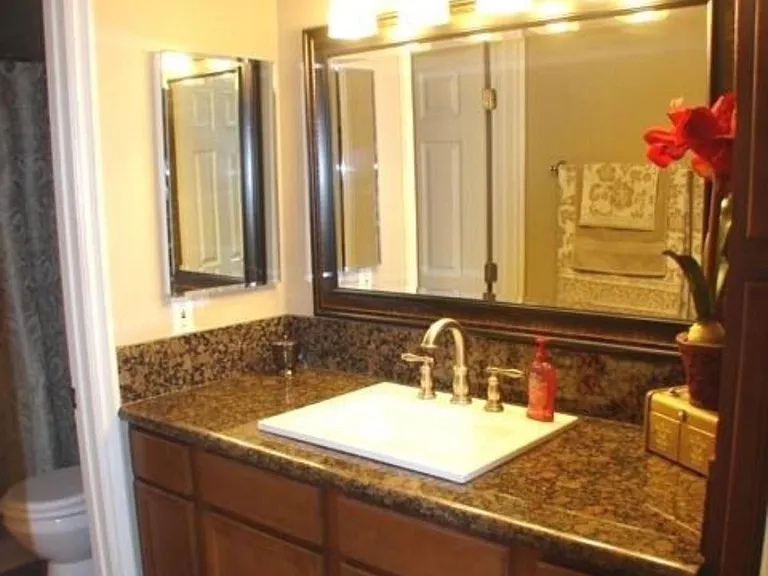 1118 W Blaine St #101 — Photo 6