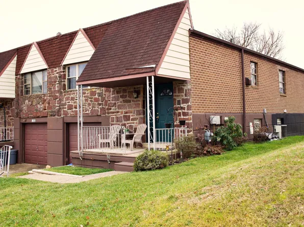 1240 Hemlock Dr, Philadelphia, PA 19116