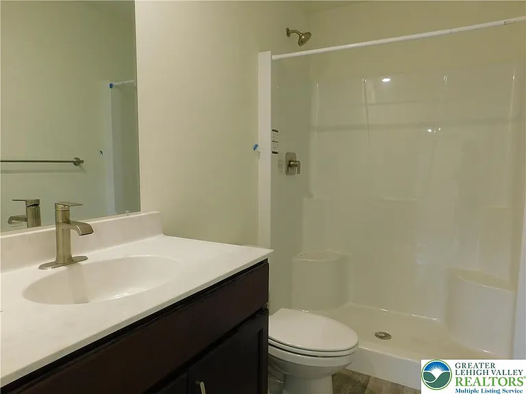 1549 Burkhardt St #C — Photo 21