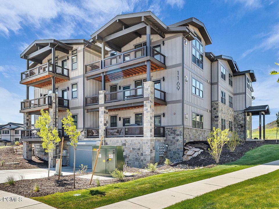 1st image of 1169 W Helling Cir #201