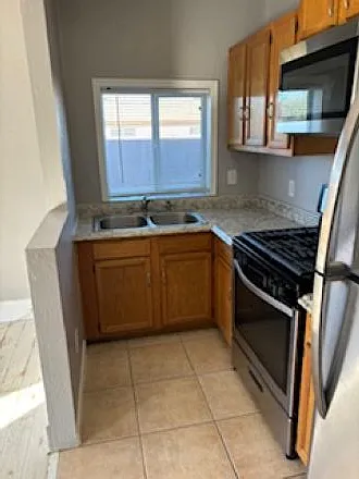 1202 E Fillmore St #1202 — Photo 10