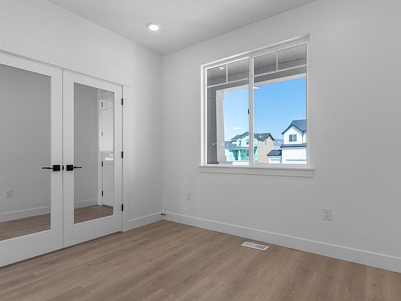 Plan Elevation.