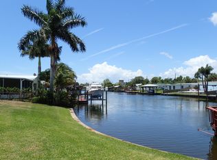 905 Koloa Dr, Merritt Island, FL 32953