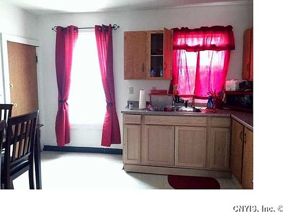 5th image of 1205 Carbon St