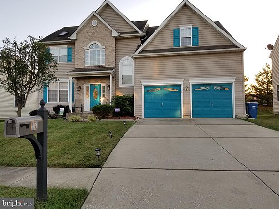3rd image of 4 Foxfield Ct