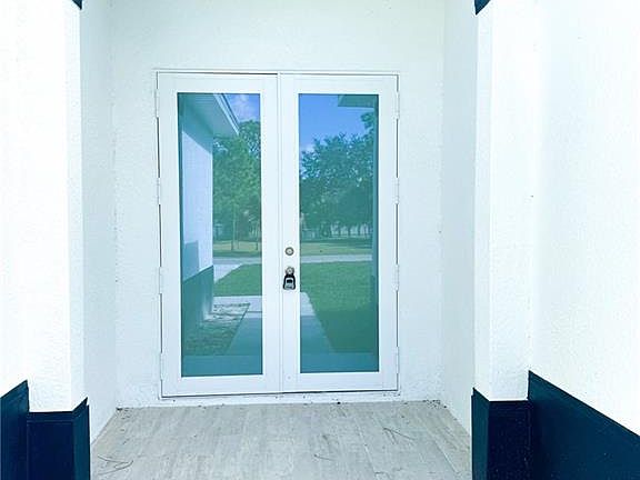 4th image of 1110 Lee AVE N
