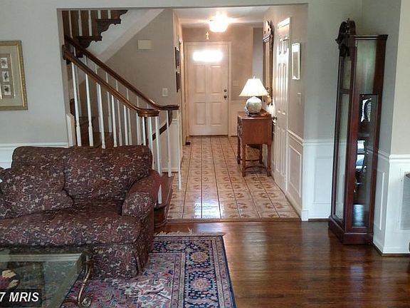 3rd image of 7 Bentridge Ct