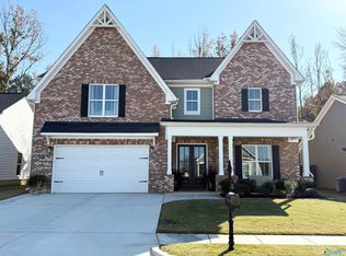 6212 Pembrook Pond Pl, Owens X Rds, AL 35763