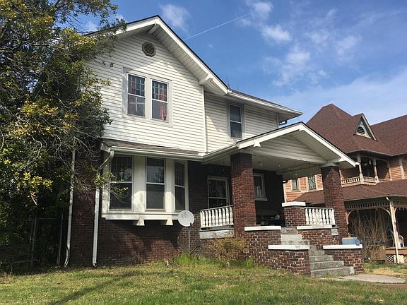 2nd image of 1801 Washington Ave