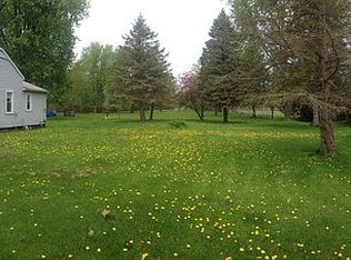 30102 West Rd, New Boston, MI 48164