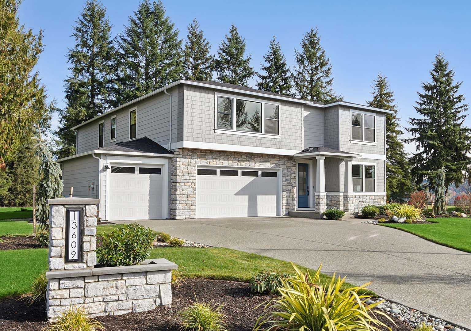 Brighton Plan, Riverstone Estates