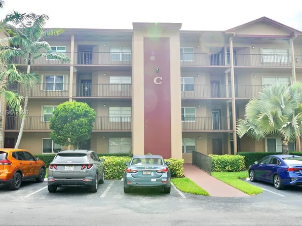 100 SW 130th Ter APT 211C, Pembroke Pines, FL 33027