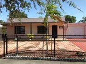 930 E 19th St, Hialeah, FL, 33013