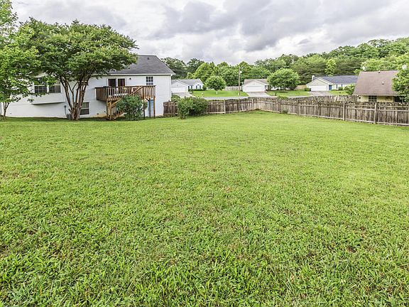2nd image of 5721 Tennyson Dr