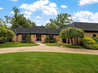 21 Wildewood Dr, Lynnfield, MA 01940