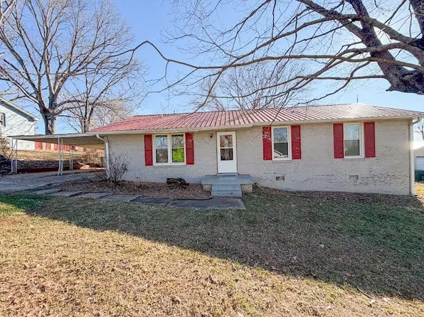 1704 Walnut Ave, Lawrenceburg, TN 38464