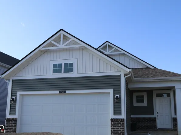 1870 Victor Higgins Dr, Shelbyville, IN 46176